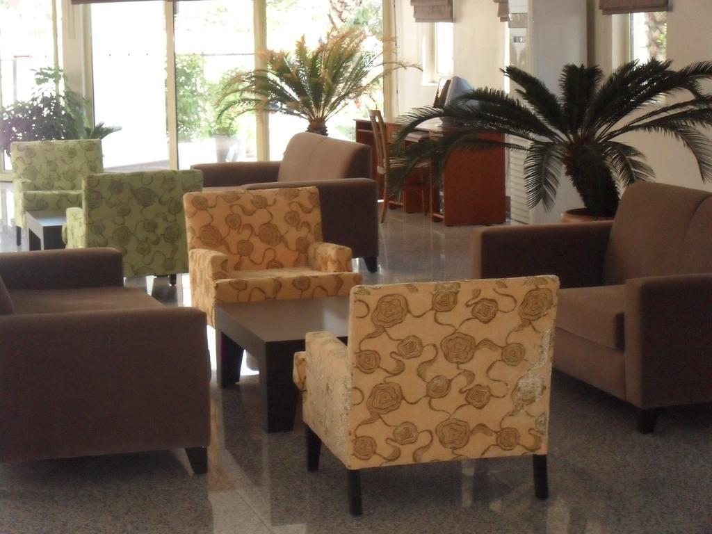 Side Palm D'Or Hotel מראה חיצוני תמונה