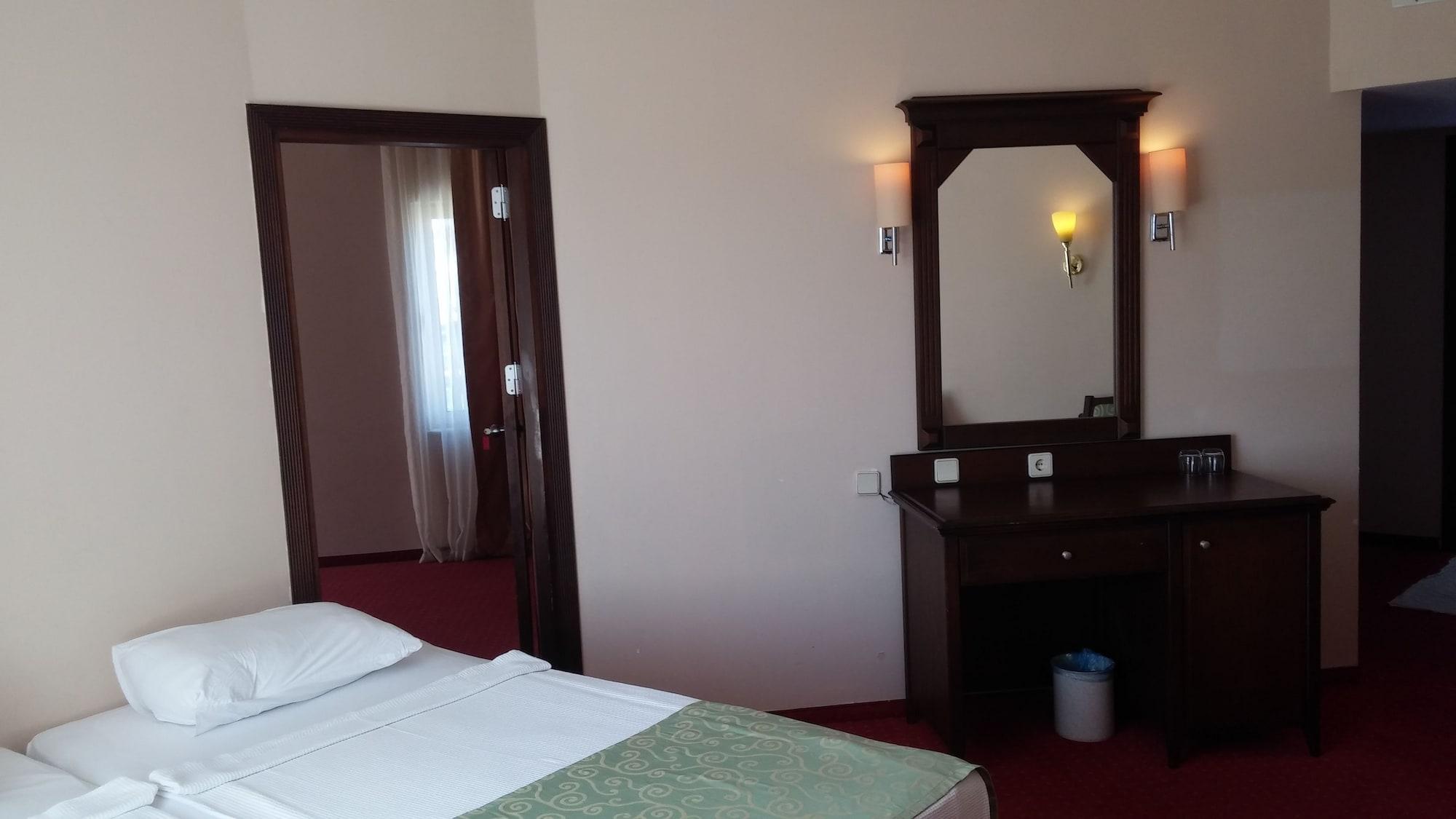 Side Palm D'Or Hotel מראה חיצוני תמונה