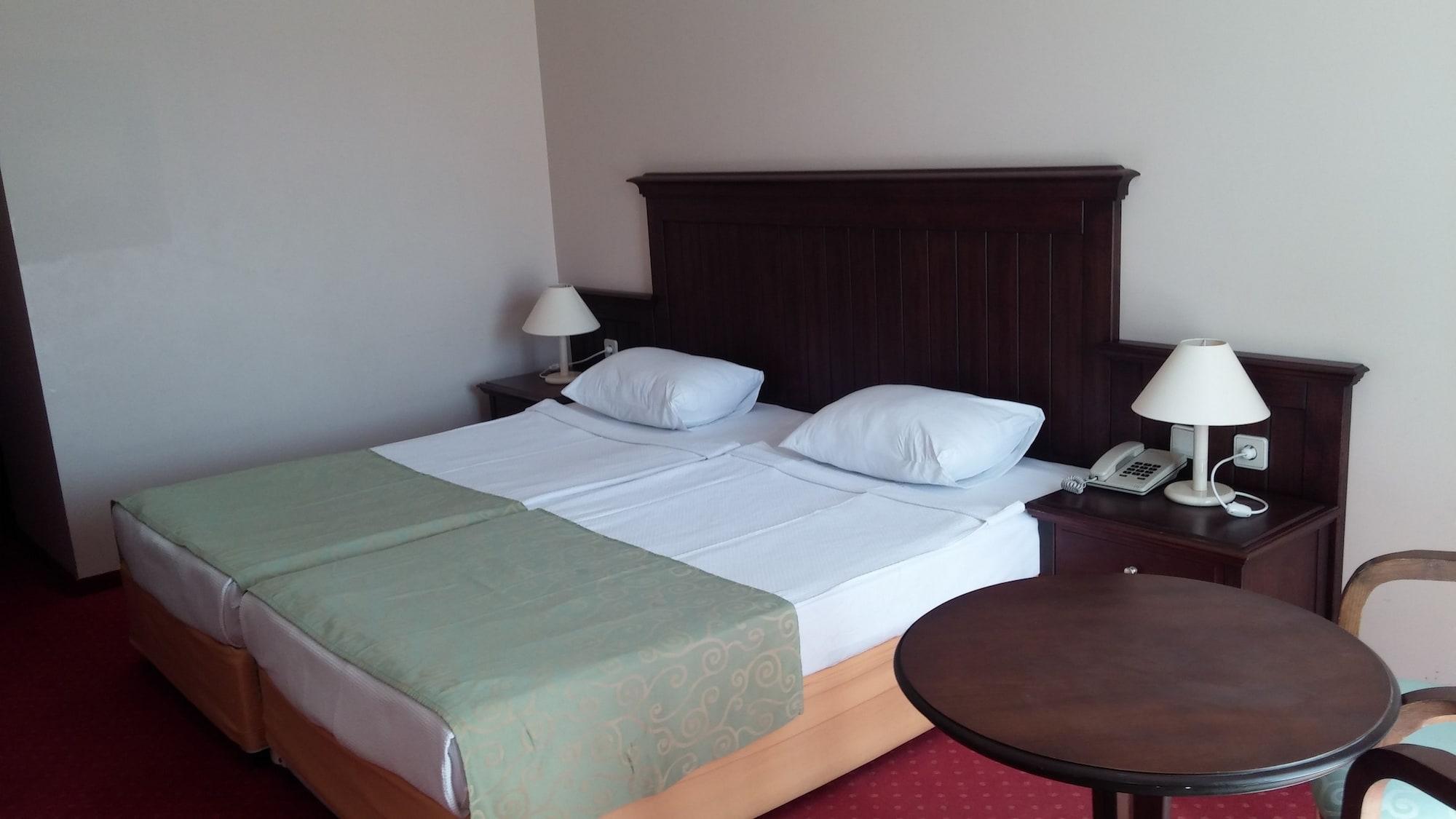 Side Palm D'Or Hotel מראה חיצוני תמונה
