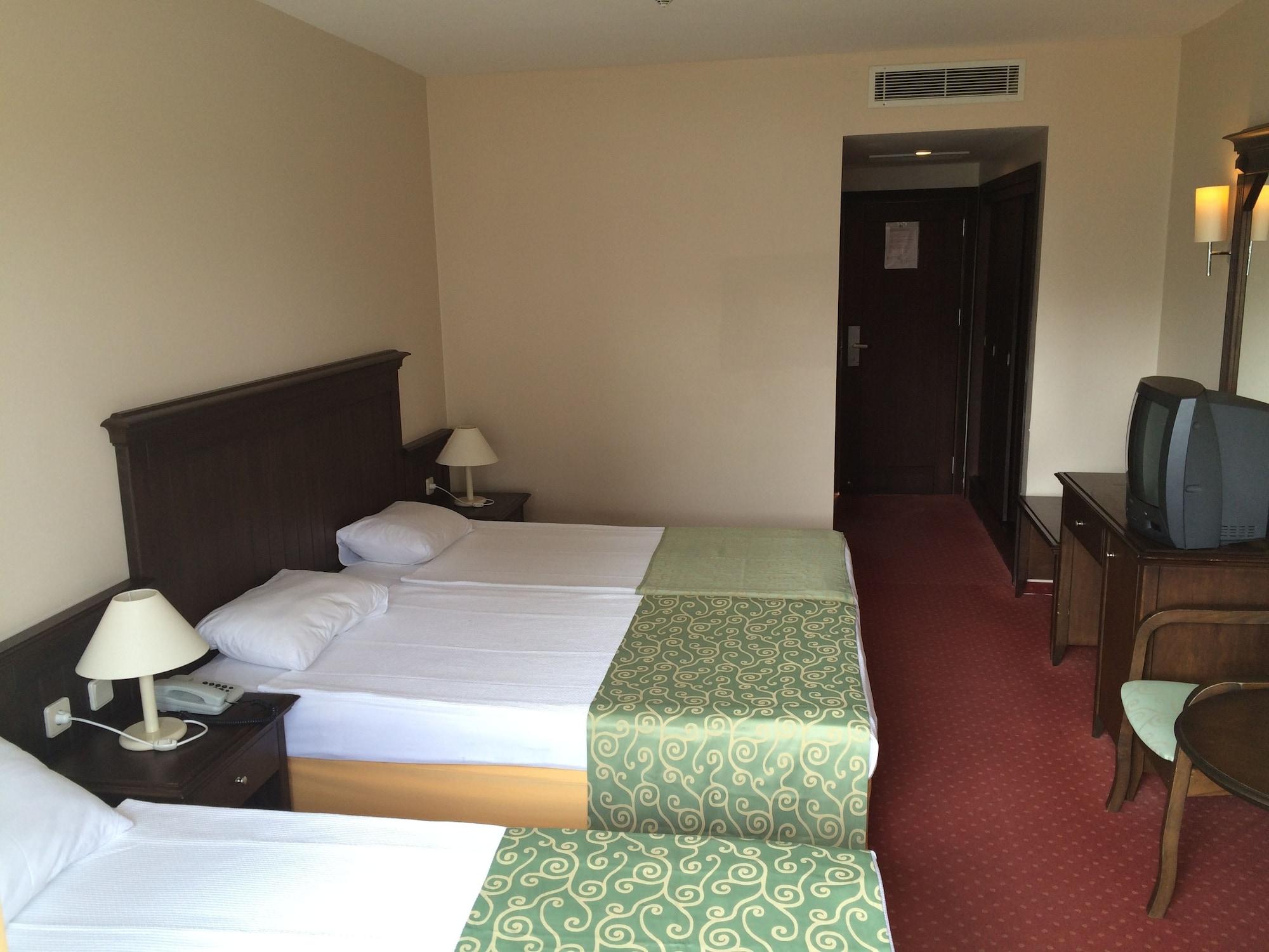 Side Palm D'Or Hotel מראה חיצוני תמונה
