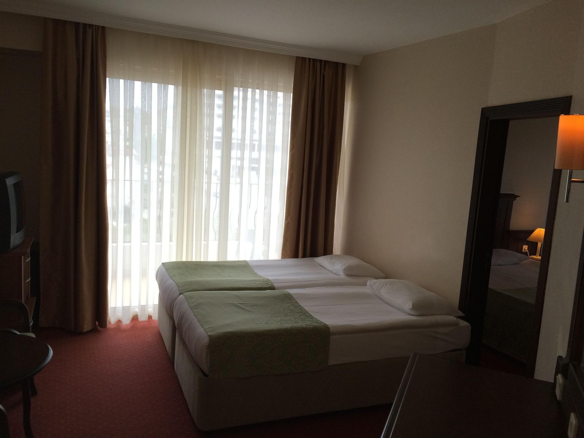 Side Palm D'Or Hotel מראה חיצוני תמונה