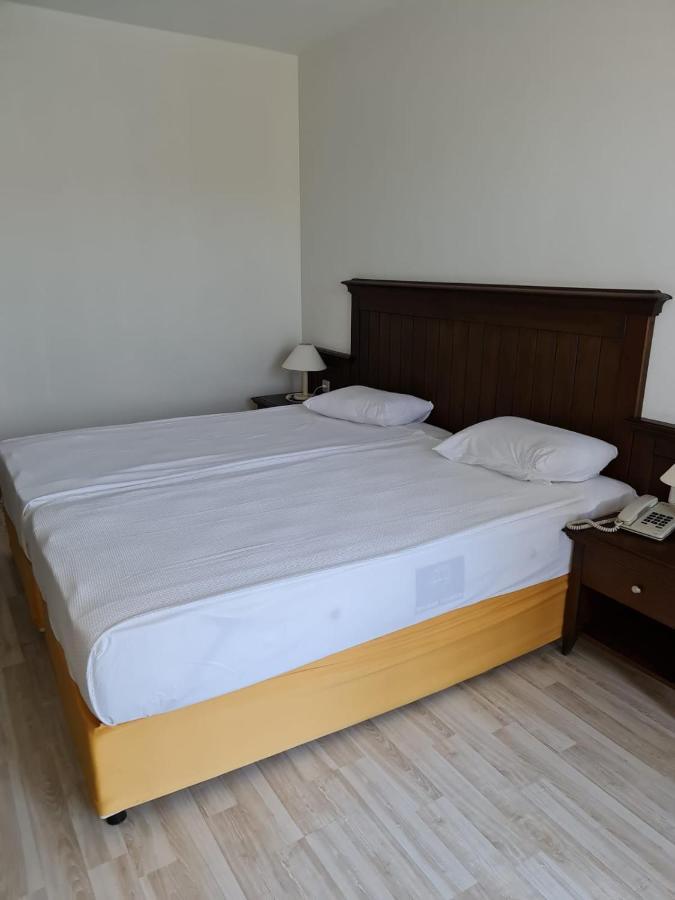 Side Palm D'Or Hotel מראה חיצוני תמונה