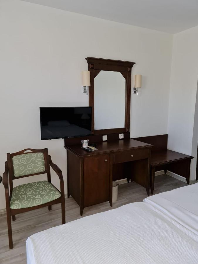 Side Palm D'Or Hotel מראה חיצוני תמונה
