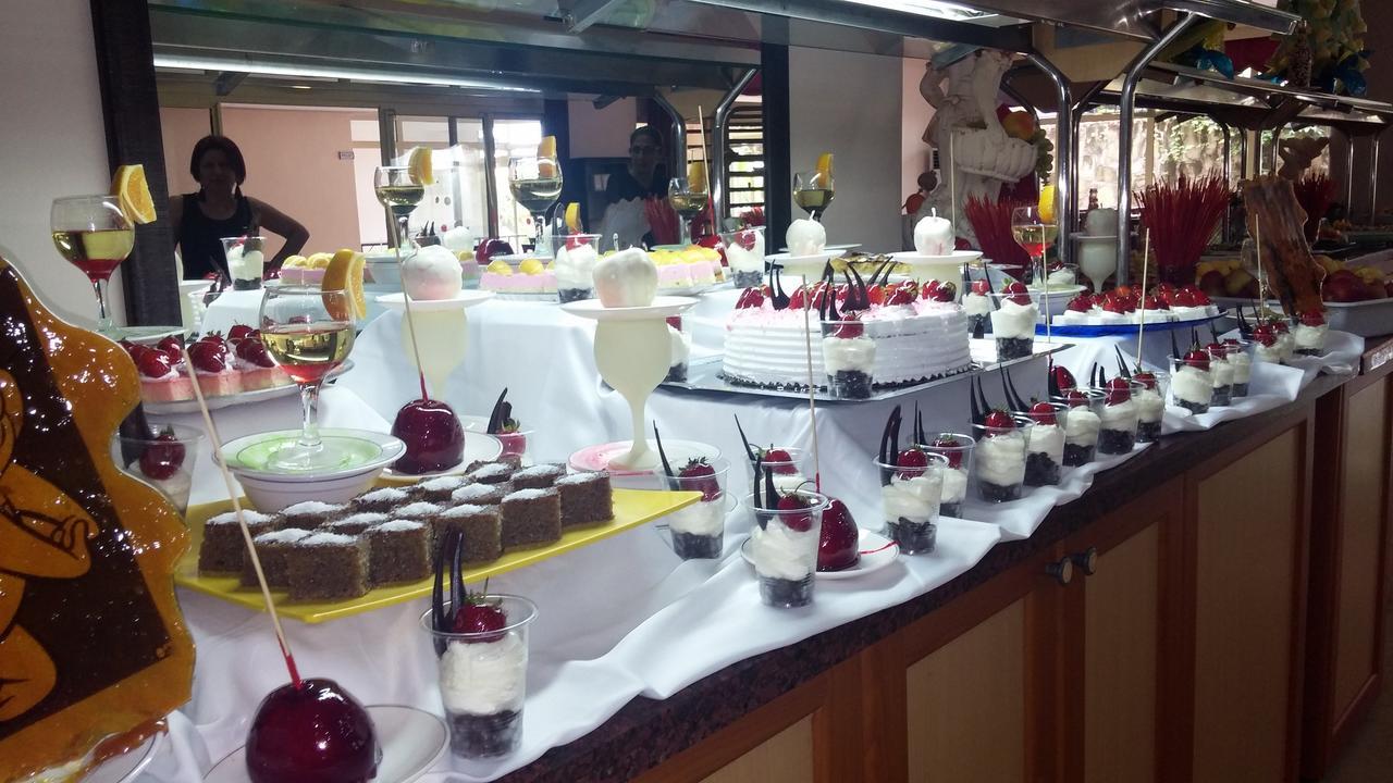 Side Palm D'Or Hotel מראה חיצוני תמונה