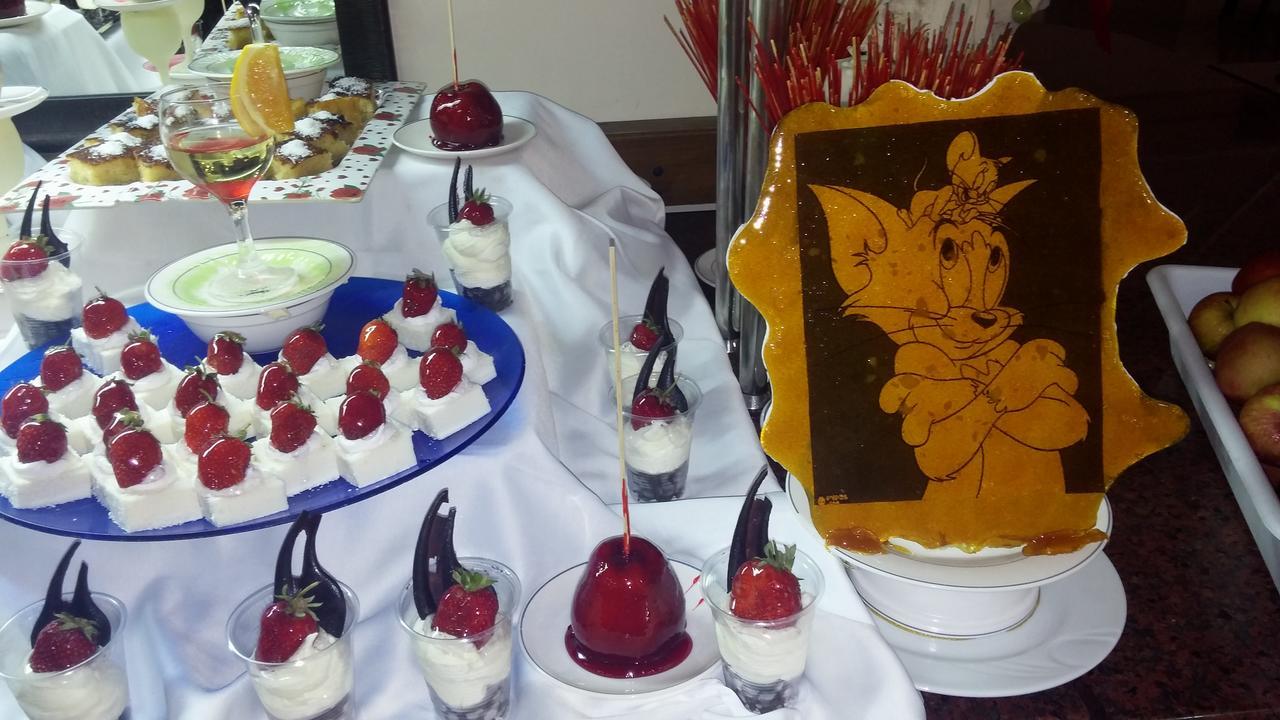 Side Palm D'Or Hotel מראה חיצוני תמונה